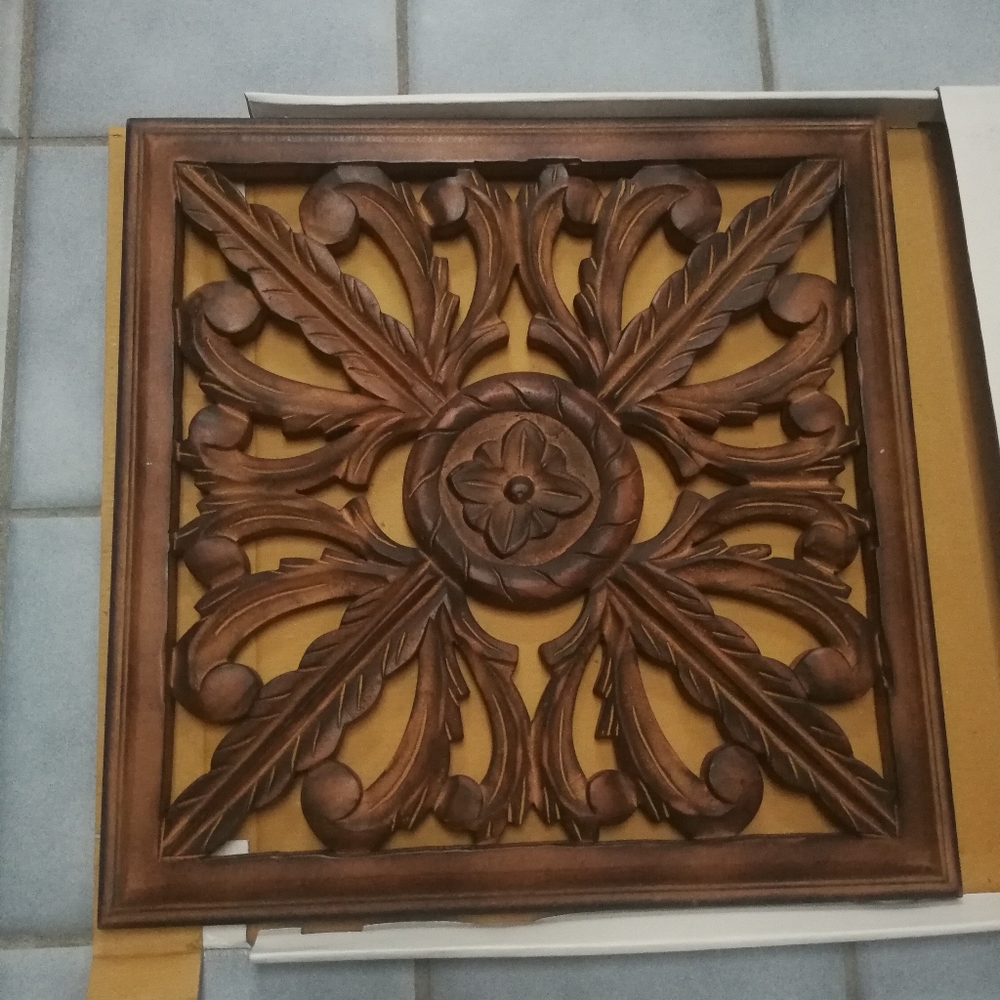 Wall decor - Picture 3 of 8